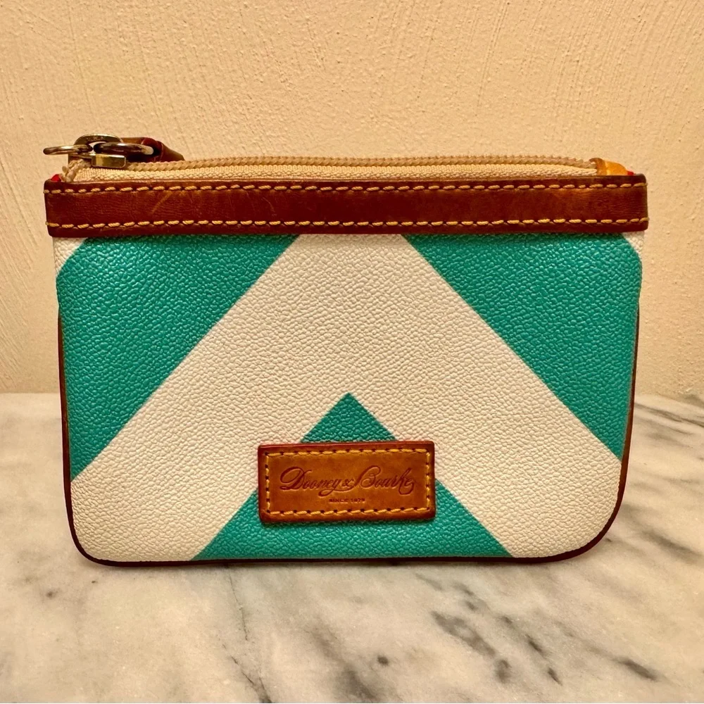 Dooney & Bourke Pebbled Leather Blue and White Chevron Coin Purse or Wristlet - Picture 1 of 6
